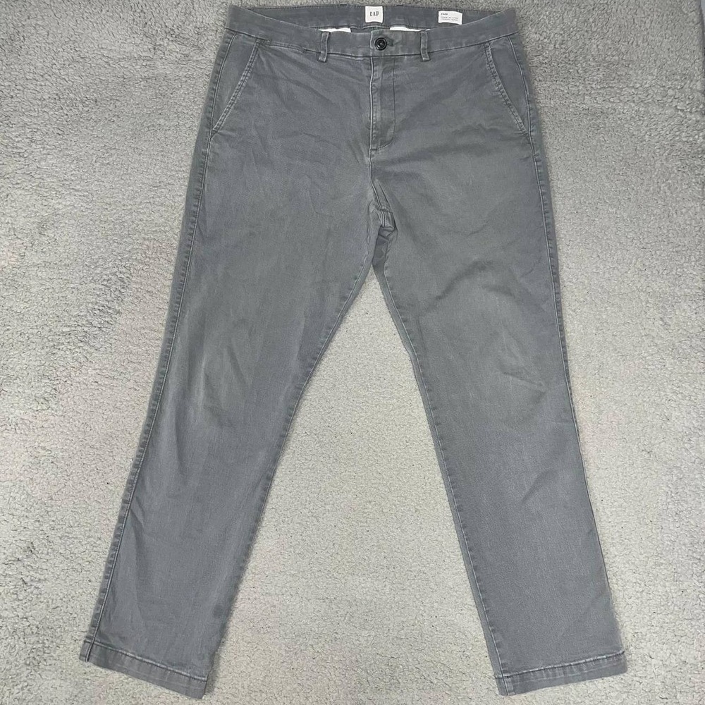 Gap Essential Khaki Pants Mens 33x30 (34x29) Shark Fin Gray Straight Taper Chino